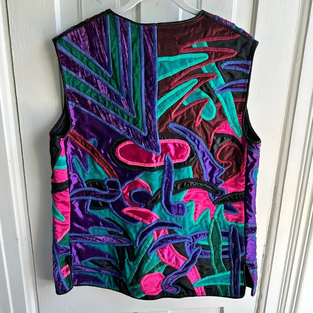 La Coleccion Judith Roberts Vintage 80s Wearable Art Sleeveless Jacket
